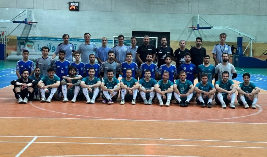 بازی دوستانه تیم فوتسال دانشجویی دانشگاه تهران با بانک کارآفرین